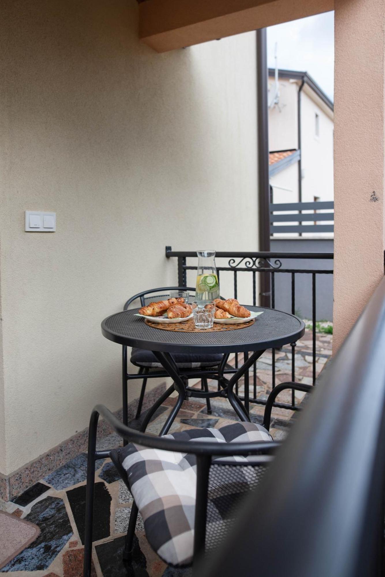 Apartment Porec Anita Екстер'єр фото
