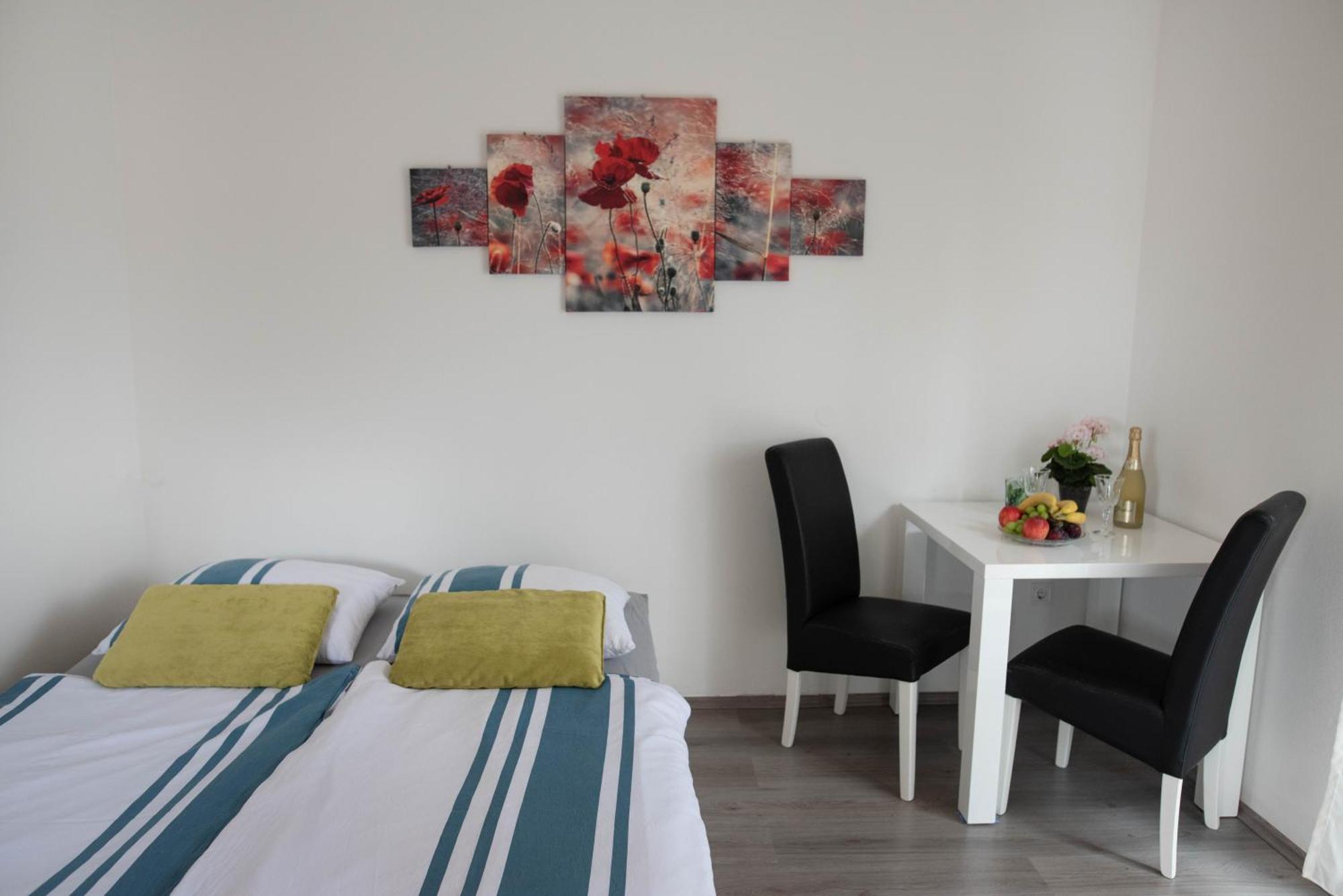 Apartment Porec Anita Екстер'єр фото